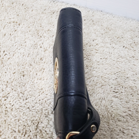 Juicy Couture - Black Wristlet "JC" Gold Hardware - Wallet - Picture 7 of 7